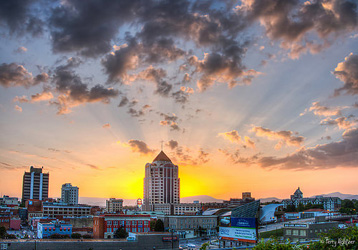On The Rise - Roanoke Virginia Sunset By Terry Aldhizer